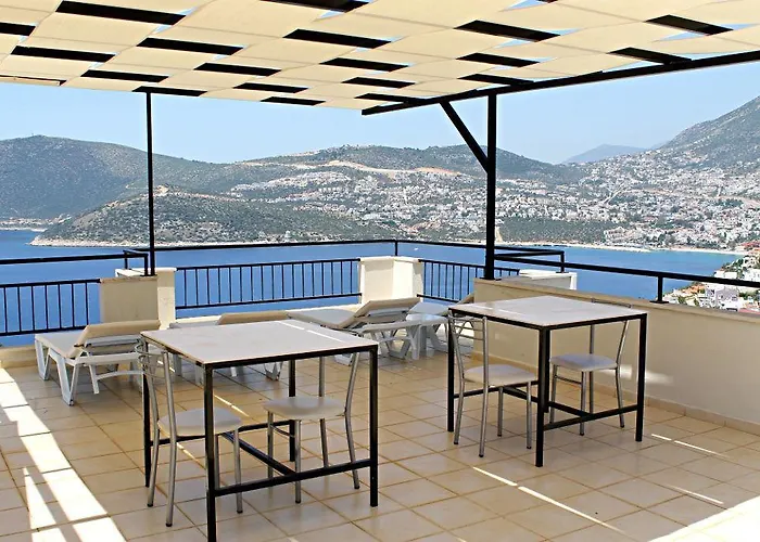 Kirlangic Apart * Kalkan
